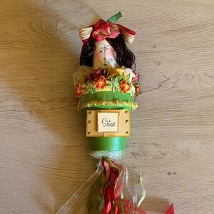 Dolly Mama potted lady “Shine” ornament